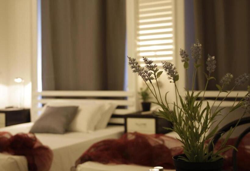 اتاق استاندارد سه نفره, Rossovino Milano