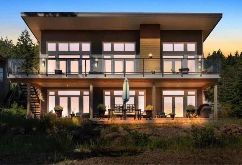 Четырехместный Номер Deluxe, Maple Rise Guesthouse