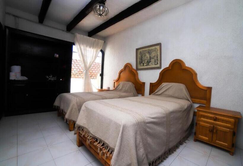 Дом 3 Спальни, Casa De Las Cruces Taxco