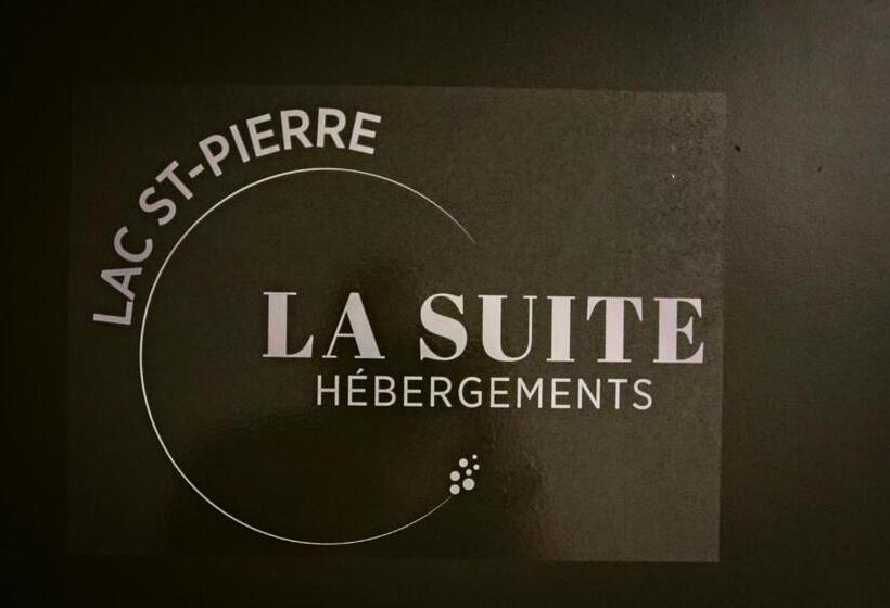 Четырехместный Номер Стандарт, La Suite Hébergements