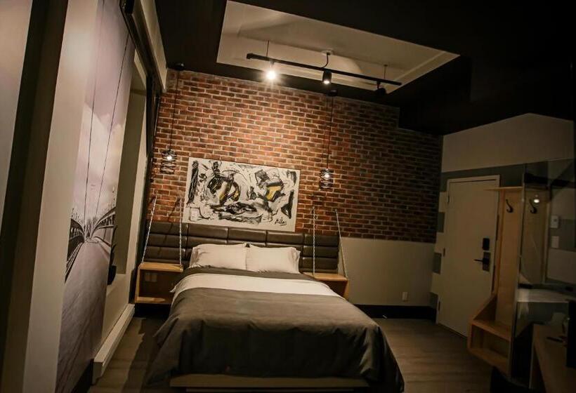 スタンダード4人部屋, La Suite Hébergements