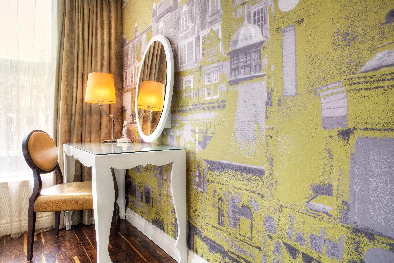 اتاق سوپریور با تخت بزرگ, Indigo Glasgow, An Ihg