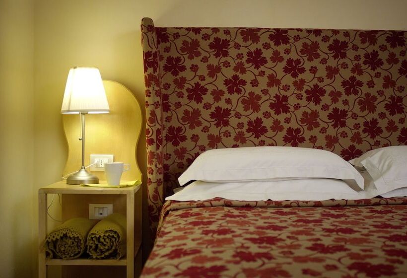 اتاق استاندارد چهار تخته, Lamorosa