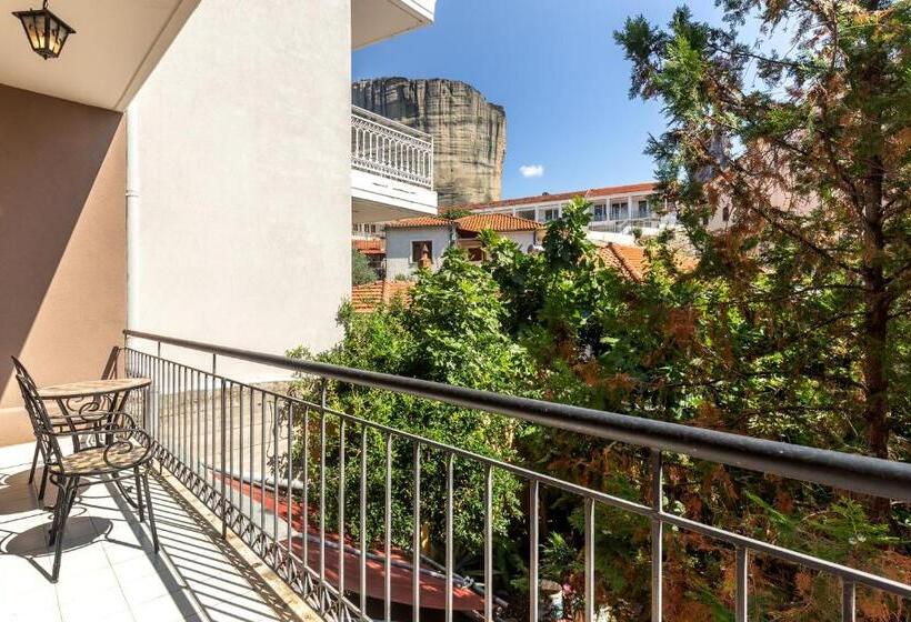 اتاق سوپریور سه تخته, Toti Boutique Rooms