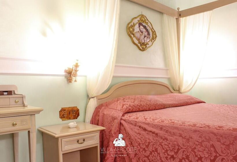 수피리어 룸, Afrodite Boutique