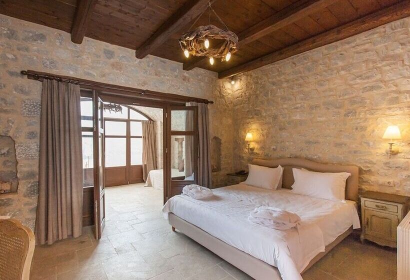 Полулюкс, Petra & Fos Boutique Hotel & Spa