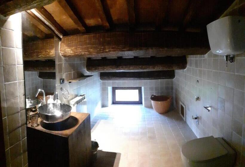 디럭스 트리플 룸, Agriturismo Marcofrate, A Retreat In The Nature