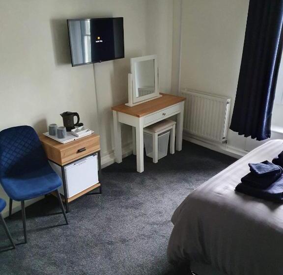 Номер Стандарт, Red Lion Rooms   Self Check In