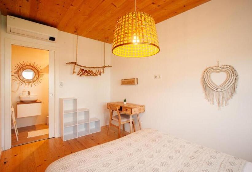 Номер Стандарт Вид на Горы, We Surf House