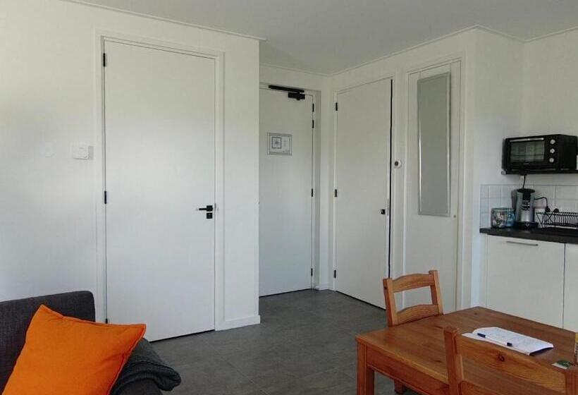 غرفة قياسية رباعية, B&b Zunderdorp