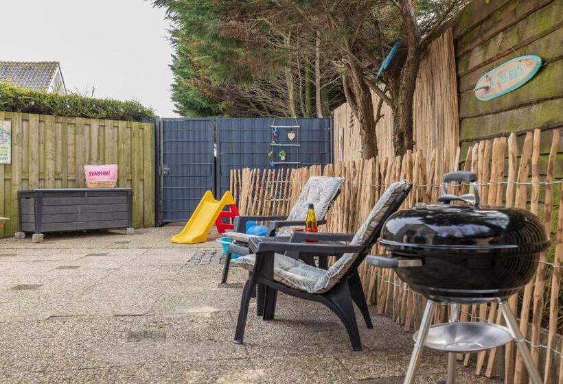 Дом 1 Спальня, Beachhouse Oase Aan Zee