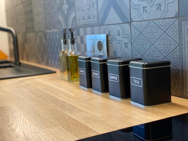 Номер Deluxe, Pahilleke
