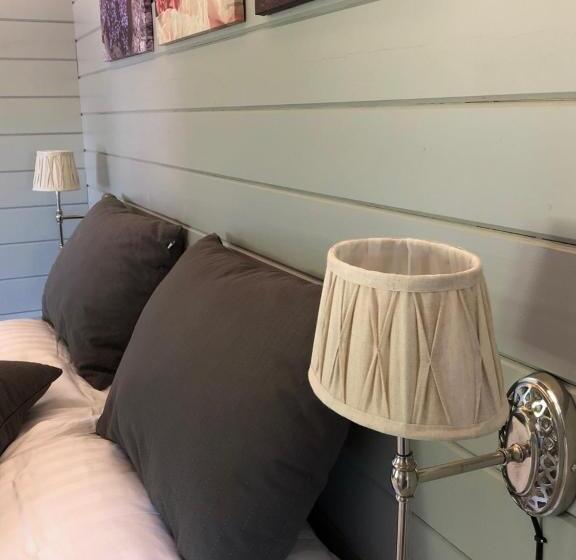 Шале 1 Спальня, Bed & Breakfast Zevenhuizen