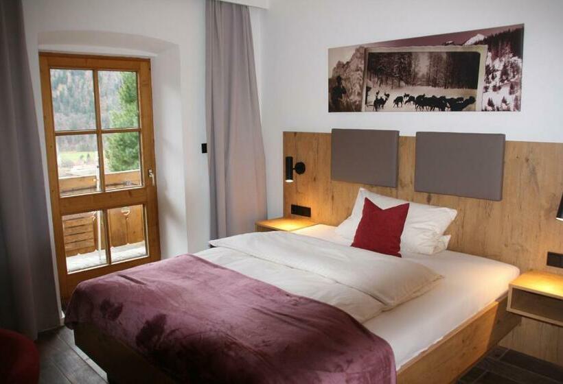 Quarto Estandar com Sacada, Zur Guten Einkehr
