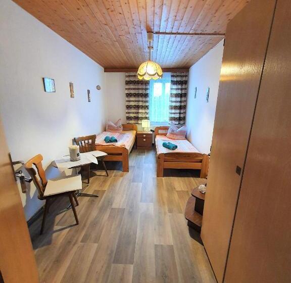 Номер Стандарт Совместная Ванная, Gästehaus Weißes Lamm   Monteurzimmer