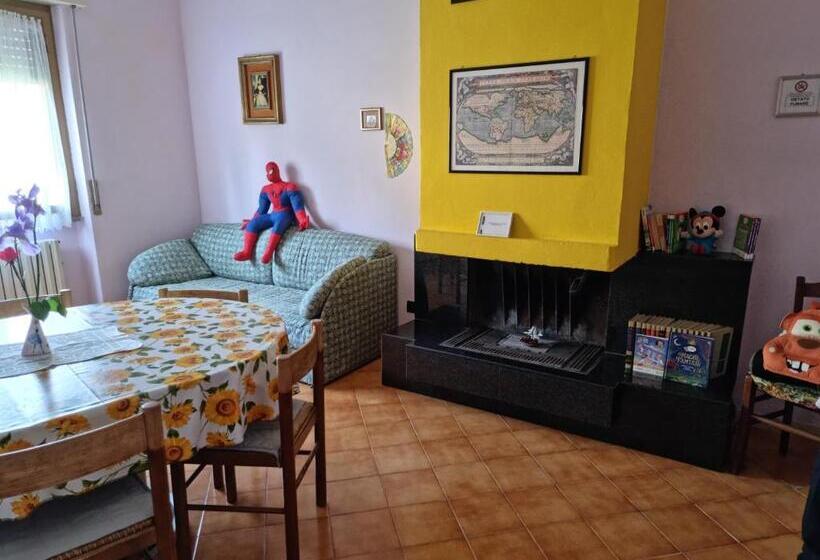 4인용 스탠다드 룸, B&b Villa Carolina