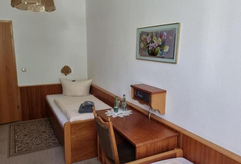 Quarto Economy, Cafe Zur Talsperre