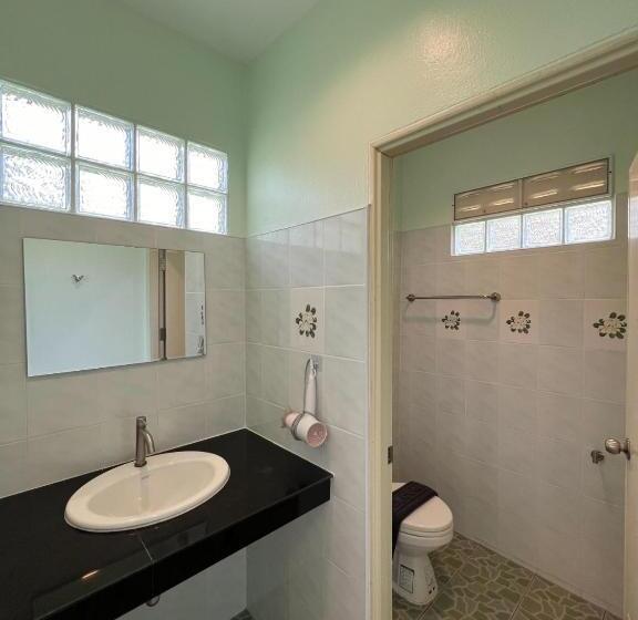 اتاق استاندارد, Naisang Hostel