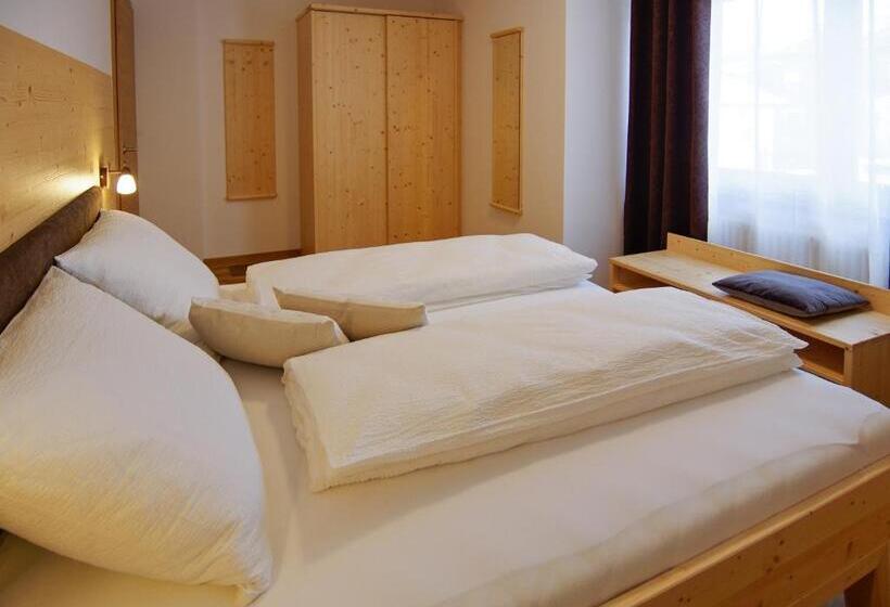 Семейный Номер, B&b Frühlingsheim