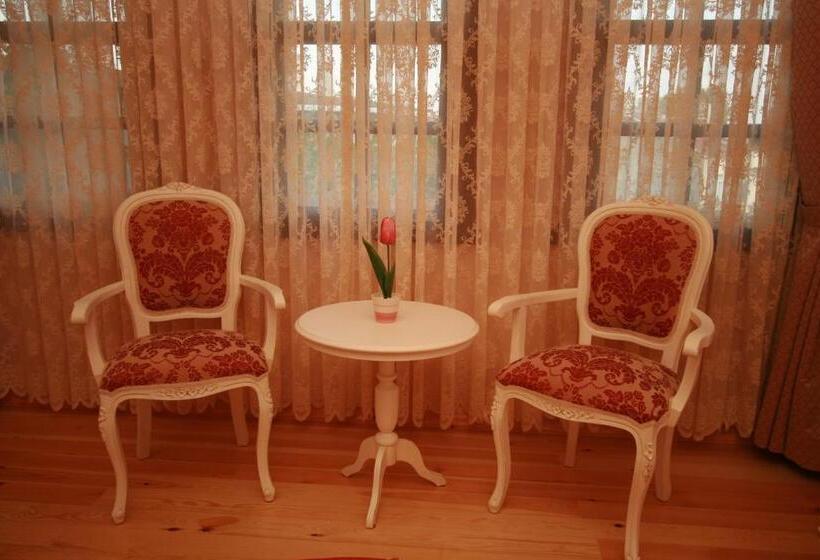 اتاق خانوادگی, Esans Hotel   Special Category