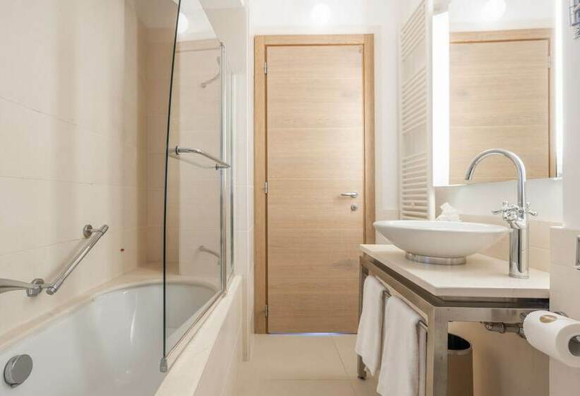 سوئیت پنت هاوس, Grand Hotel Alassio Beach & Spa Resort