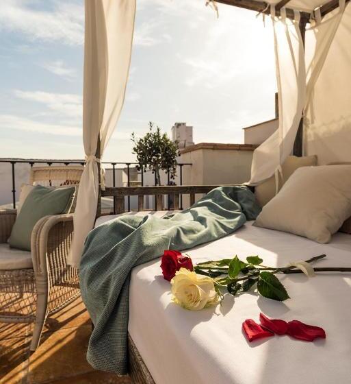 Junior Suite z Tarasem, Balcon De Cordoba