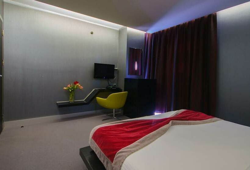 小型套房, Vernazza Suites
