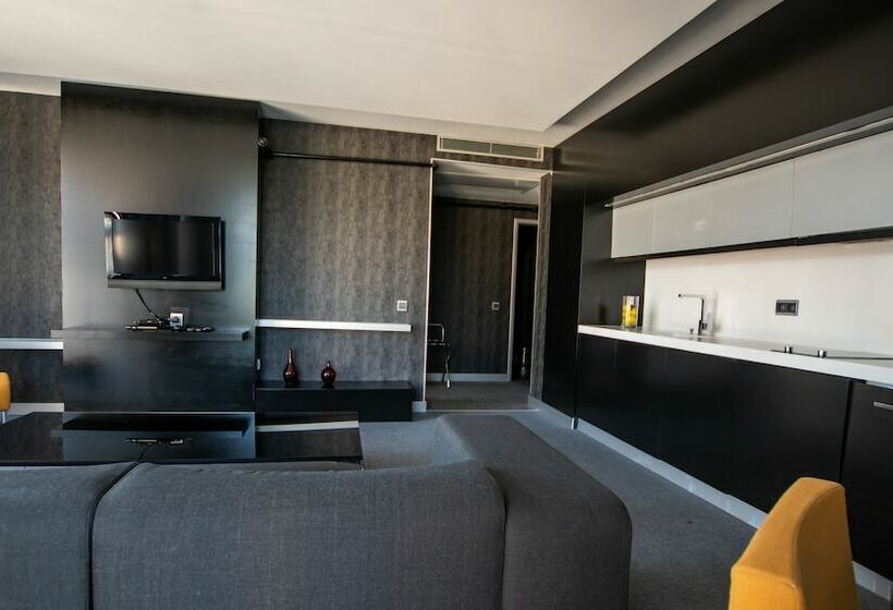 行政套房, Vernazza Suites