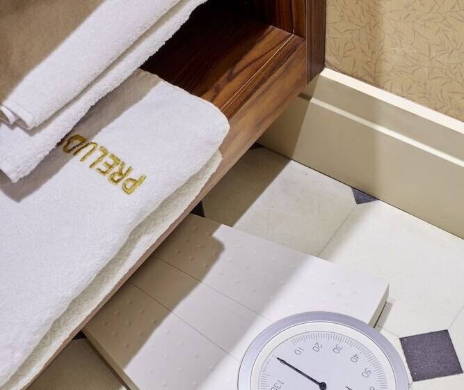 Suite Sea View, Taksim Prelude