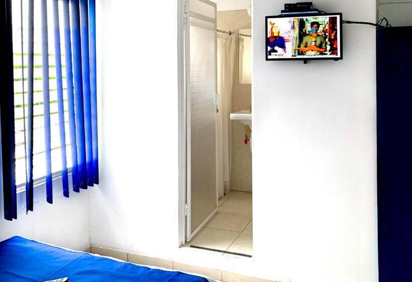 Quarto Estandar, La Casa Del Expositor