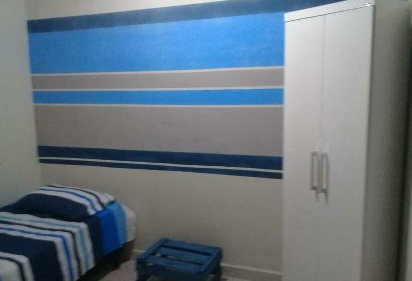 اتاق استاندارد یک تخته با سرویس بهداشتی مشترک, Urban Hostel Centro De Pedro Juan Caballero