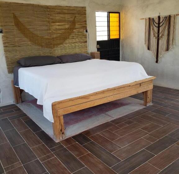 Deluxe Suite King Bed, Casita Tonina