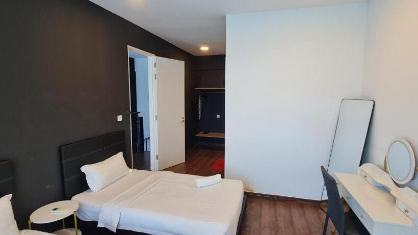 1 Bedroom Penthouse Apartment, My Misto Homestay, Riverson Soho