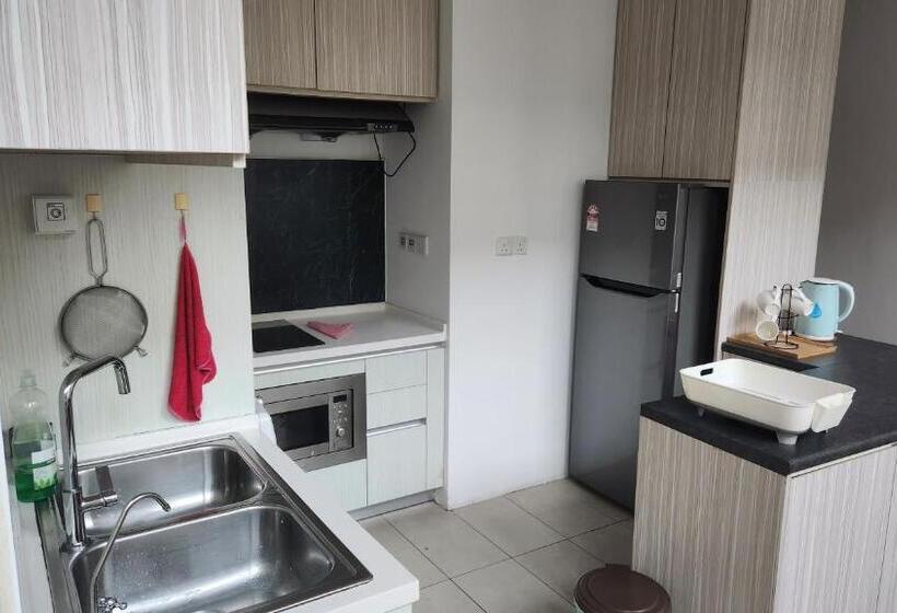 آپارتمان 1 خوابه با چشم‌انداز استخر, My Misto Homestay, Riverson Soho
