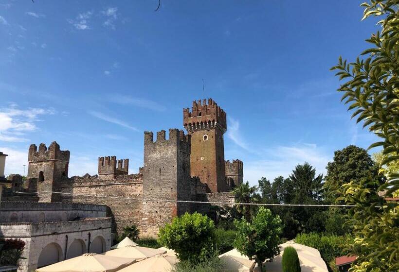 Апартаменты 1 Спальня с Балконом, Castello Centro Storico