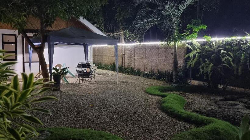 Номер Deluxe с Балконом, Mannah Garden Staycation Place