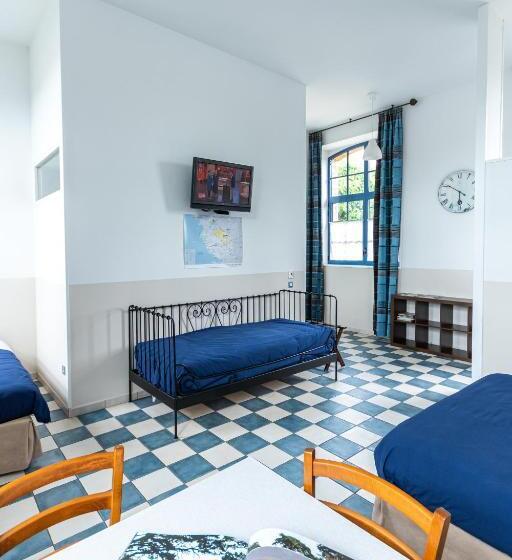 جناح عائلي, Le Domaine Des Ecoliers B&b