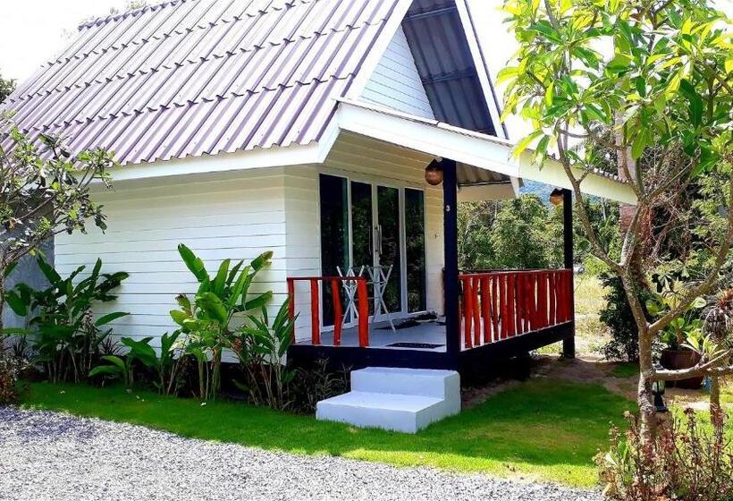 Бунгало Стандарт Вид на Сад, All At Sea Beach Resort