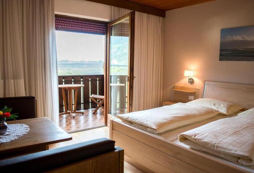 Номер Стандарт с Балконом, Pension Georgenhof