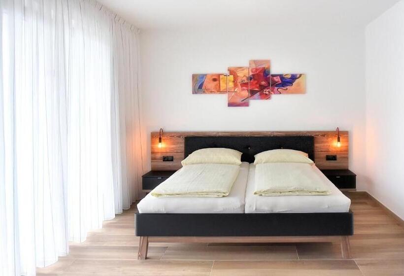 Люкс с Террасой, Pension Georgenhof