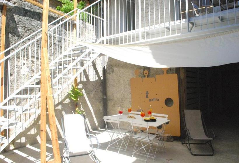 آپارتمان 1 خوابه با تراس, La Corte   Rebomaholidays