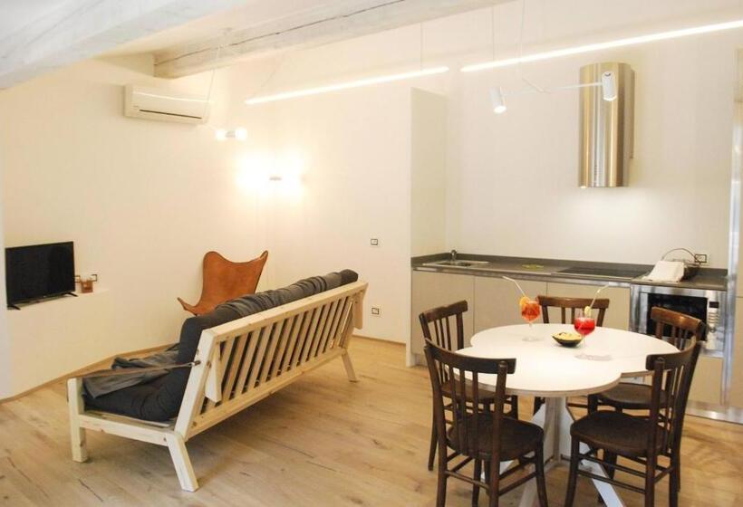 آپارتمان 2 خوابه, La Corte   Rebomaholidays