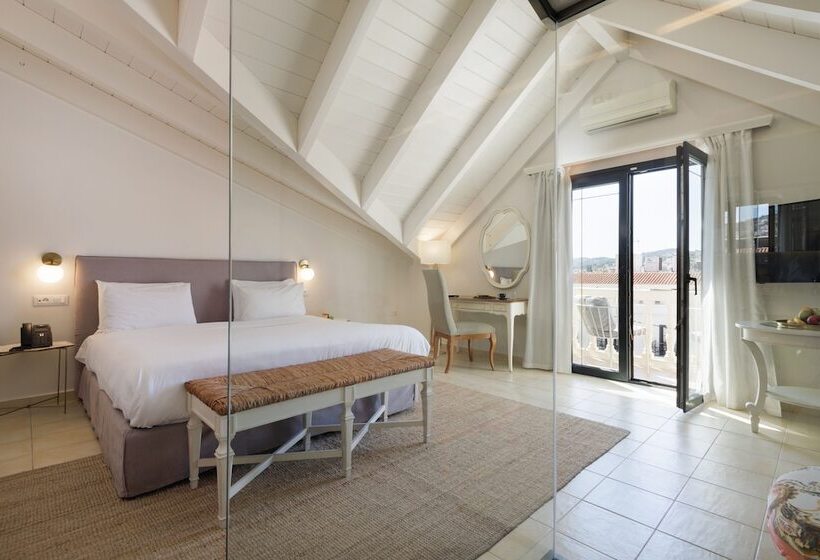 Люкс Повышенной Комфортности, Alley Boutique Hotel And Spa