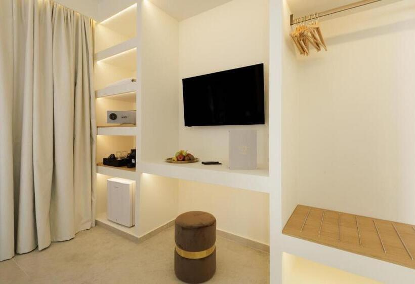 Люкс Премиум, Alley Boutique Hotel And Spa