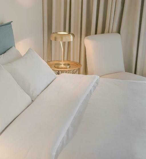 Люкс Премиум, Alley Boutique Hotel And Spa