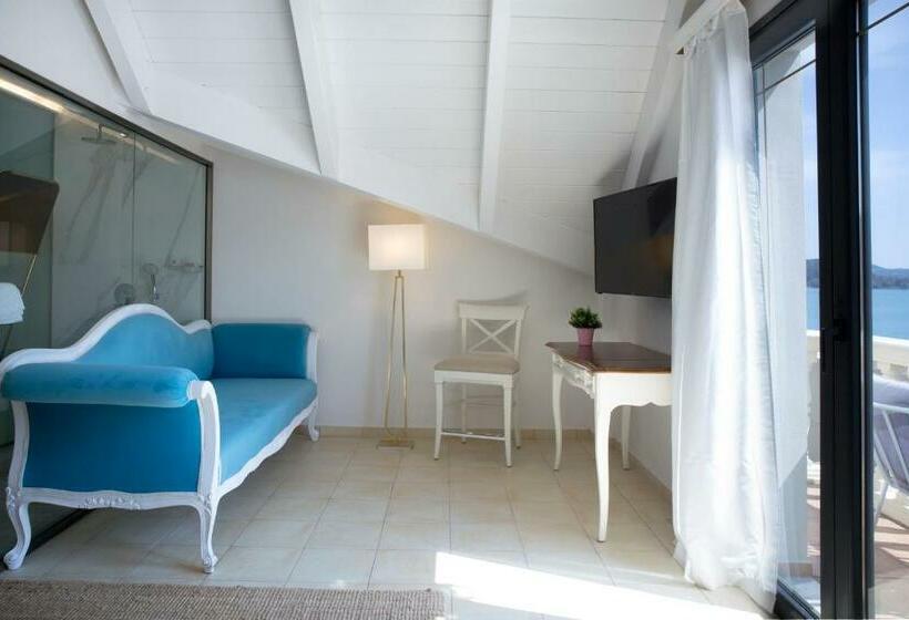 Люкс Повышенной Комфортности, Alley Boutique Hotel And Spa