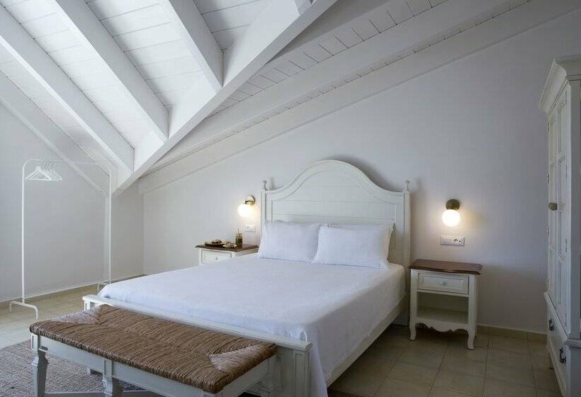 Люкс Повышенной Комфортности, Alley Boutique Hotel And Spa