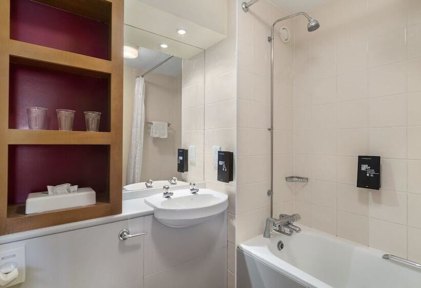 اتاق استاندارد, Days Inn Winchester
