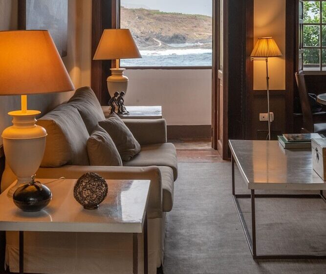 سوئیت با بالکن, Isla Baja Suites