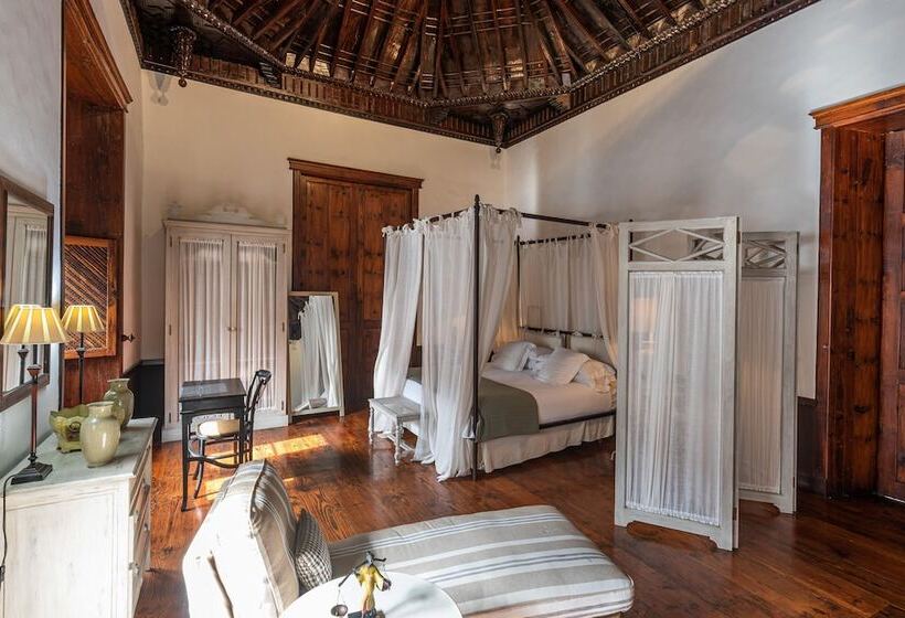 سوییت, Isla Baja Suites